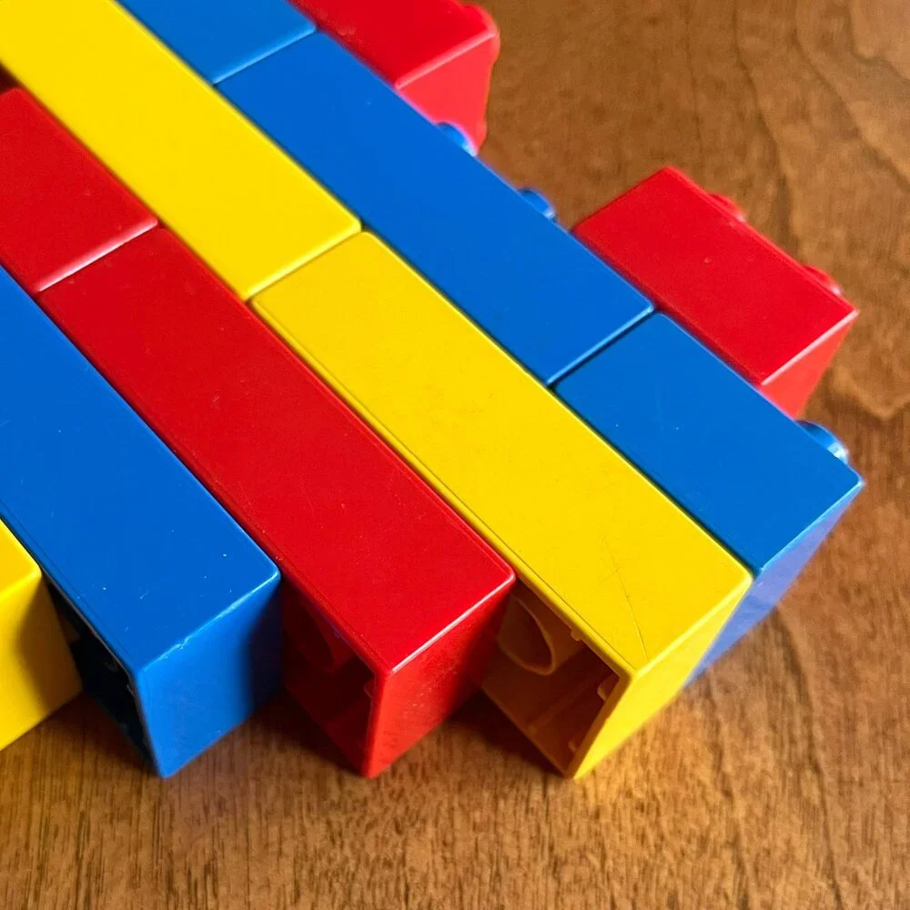 Duplo vintage primary hearts